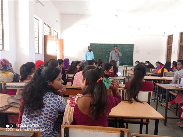 Photo-  Govt. Naveen College, Pali, Korba