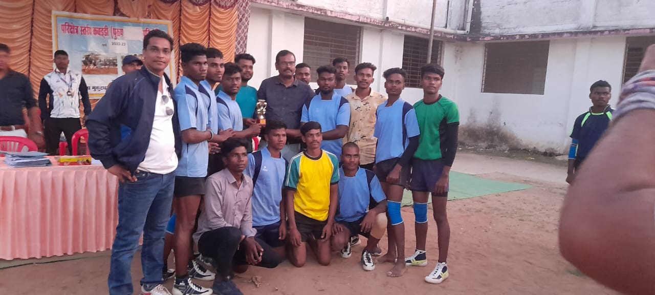 परिक्षेत्र स्तरीय पुरुष कबड्डी प्रतियोगिता 2022 में उपविजेता टीम।